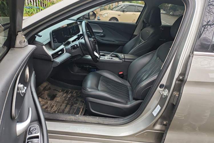 Used Chery Arrizo 8 2022 1.6T DCT Elite Driver Seat