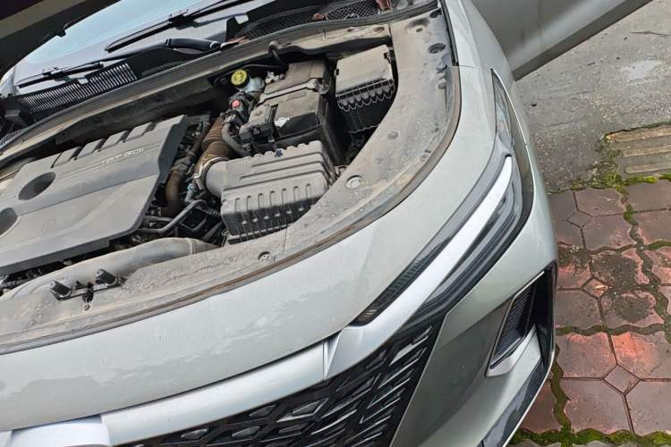 Used Chery Arrizo 8 2022 1.6T DCT Elite Engine Bay Left