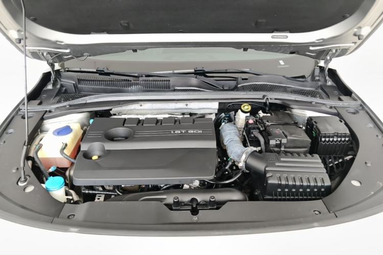 Used Chery Arrizo 8 2022 1.6T DCT Zhen Engine Bay