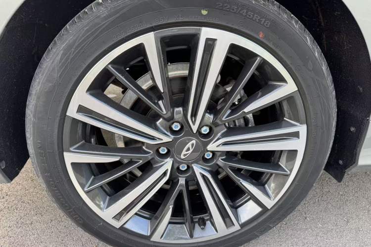 Used Chery Arrizo 8 2022 1.6T DCT Ya Exterior 10