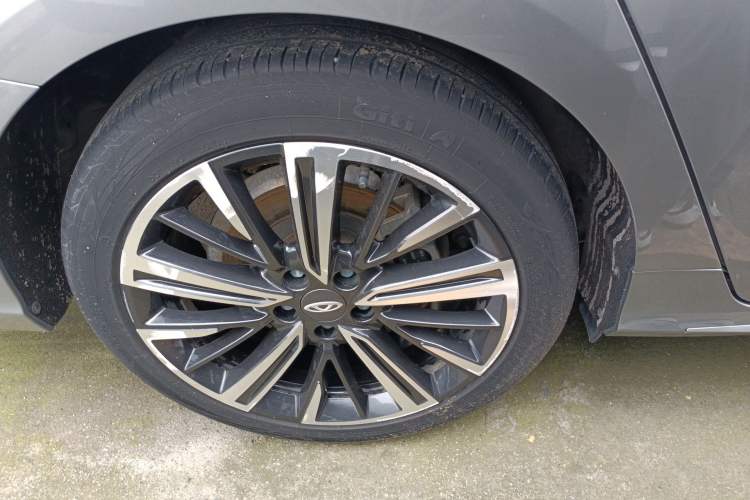 Used Chery Arrizo 8 2022 1.6T DCT Elite Exterior 5