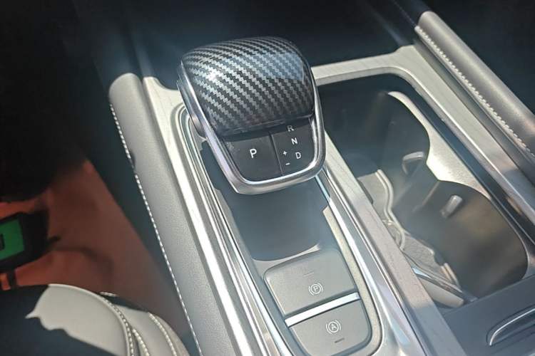 Used Chery Arrizo 8 2022 1.6T DCT Standard Gear Lever