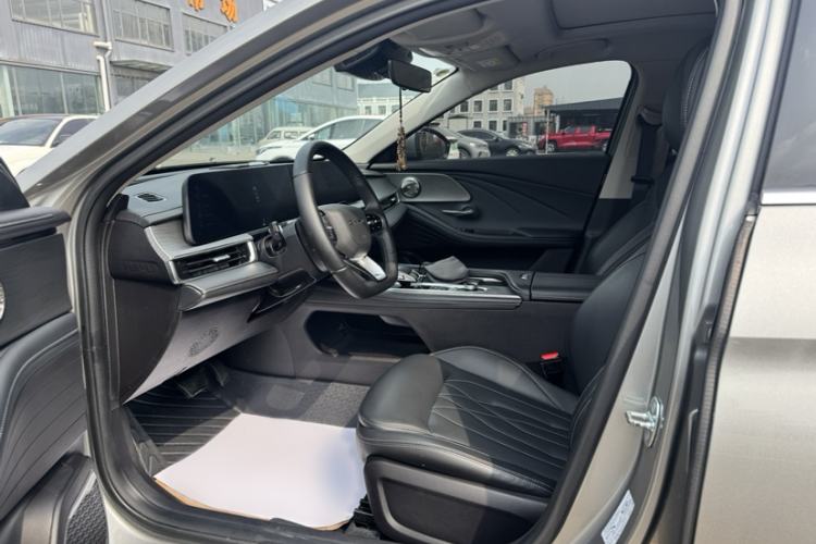 Used Chery Arrizo 8 2022 1.6T DCT Elite Interior 4