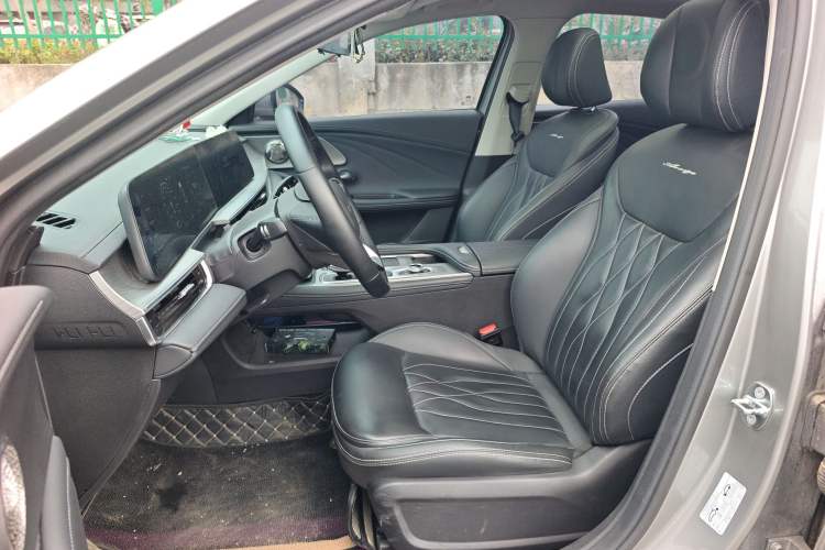 Used Chery Arrizo 8 2022 1.6T DCT Elite Left Front Seat