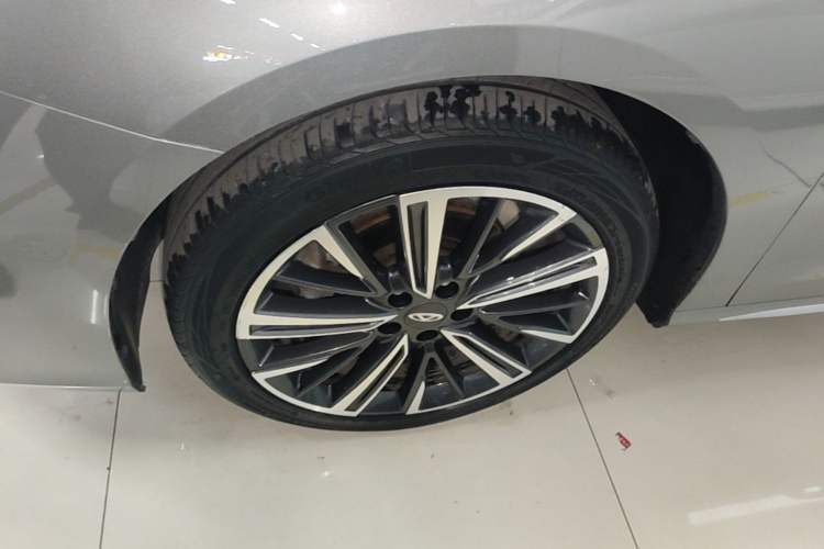Used Chery Arrizo 8 2022 1.6T DCT Ya Left Front Wheel Hub