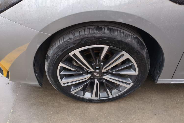 Used Chery Arrizo 8 2022 1.6T DCT Elite Left Front Wheel Hub
