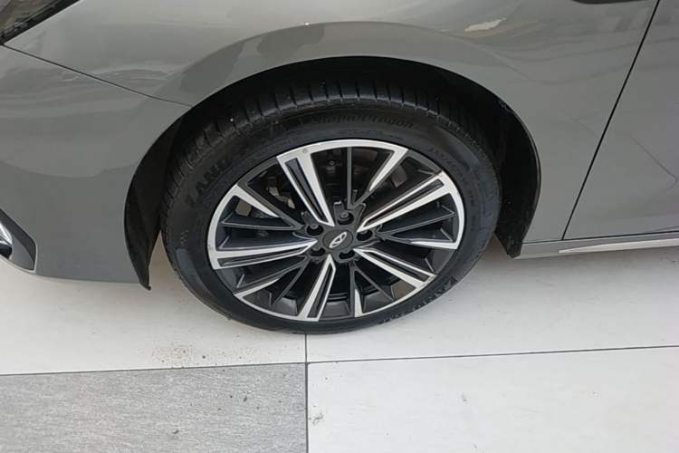 Used Chery Arrizo 8 2022 1.6T DCT Elite Left Front Wheel Hub