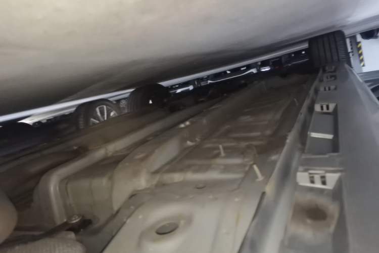 Used Chery Arrizo 8 2022 1.6T DCT Standard Left Side Sill