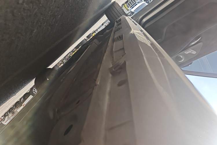 Used Chery Arrizo 8 2022 1.6T DCT Standard Left Side Sill