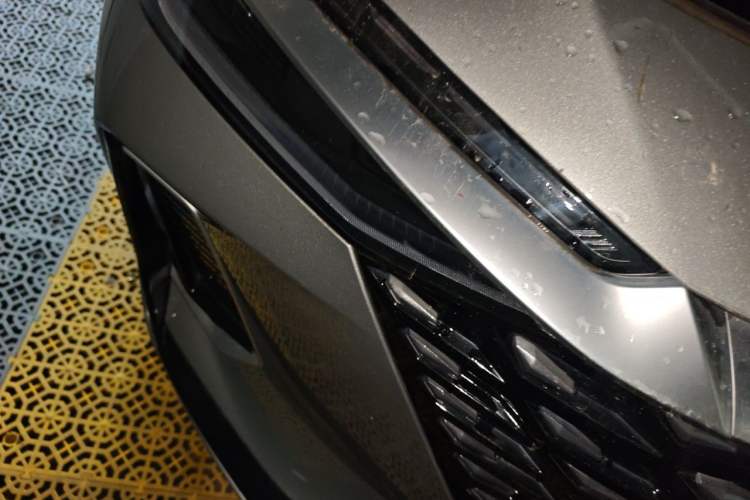 Used Chery Arrizo 8 2022 1.6T DCT Ya Right Front Headlight