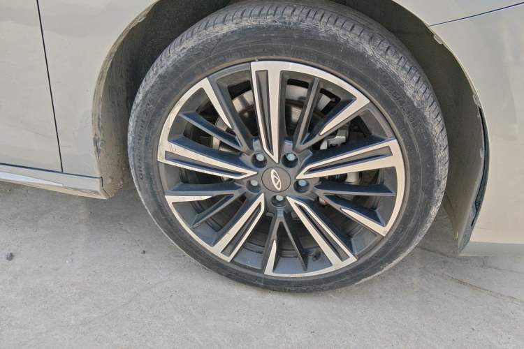Used Chery Arrizo 8 2022 1.6T DCT Ya Right Front Wheel Hub