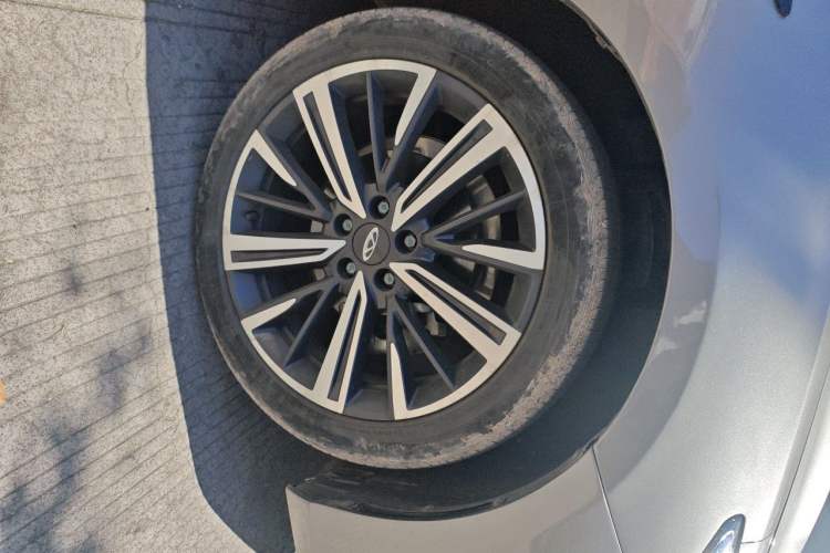 Used Chery Arrizo 8 2022 1.6T DCT Ya Right Front Wheel Hub