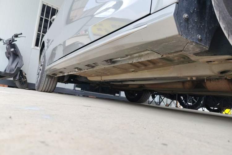 Used Chery Arrizo 8 2022 1.6T DCT Ya Right Side Sill