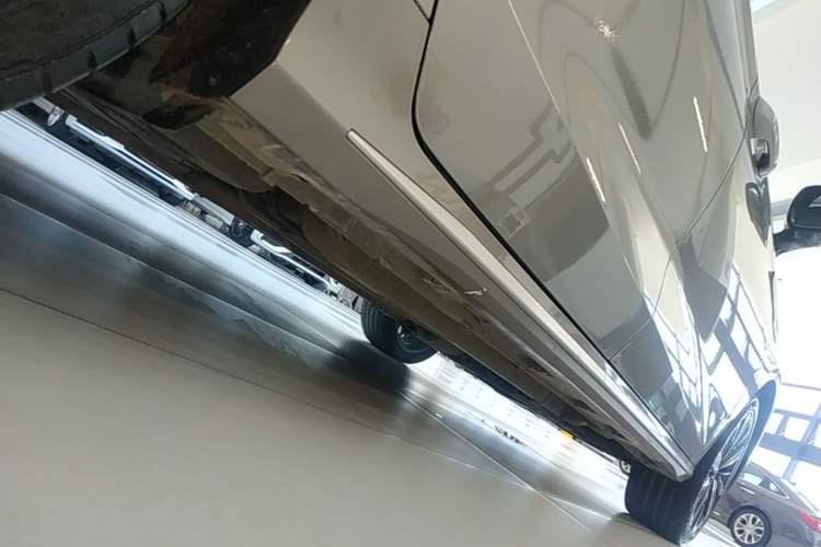 Used Chery Arrizo 8 2022 1.6T DCT Elite Right Side Sill