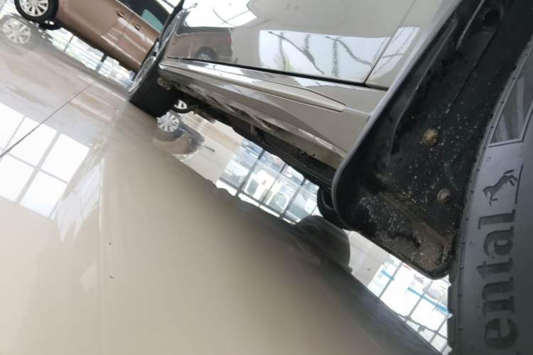 Used Chery Arrizo 8 2022 1.6T DCT Zhen Right Side Sill