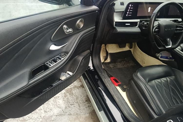Used Chery Arrizo 8 2022 1.6T DCT Elite Driver Seat