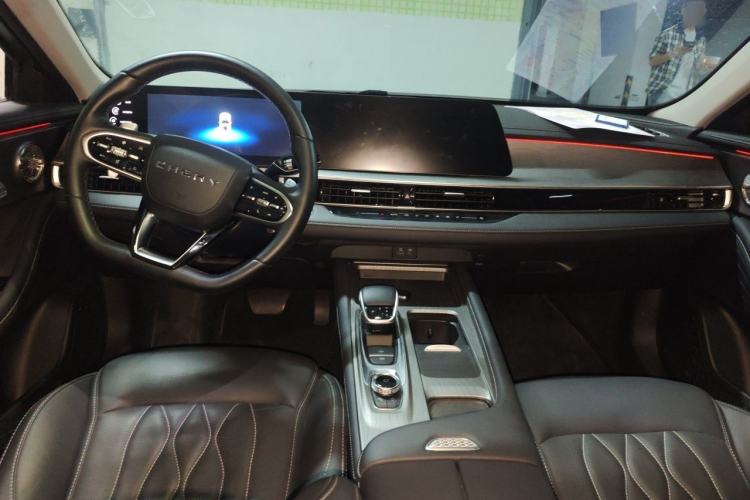 Used Chery Arrizo 8 2022 1.6T DCT Ya Center Console