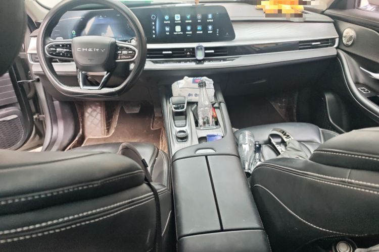 Used Chery Arrizo 8 2022 1.6T DCT Ya Center Console