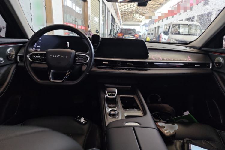 Used Chery Arrizo 8 2022 1.6T DCT Elite Center Console