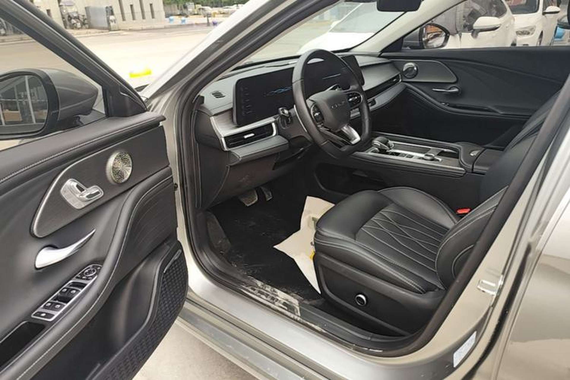 Used Chery Arrizo 8 2022 1.6T DCT Ya Driver Seat