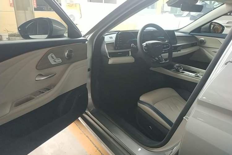 Used Chery Arrizo 8 2022 1.6T DCT Ya Driver Seat