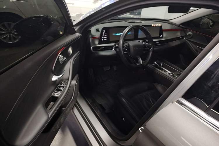 Used Chery Arrizo 8 2022 1.6T DCT Ya Driver Seat