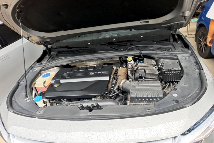 Used Chery Arrizo 8 2022 1.6T DCT Standard Engine Bay