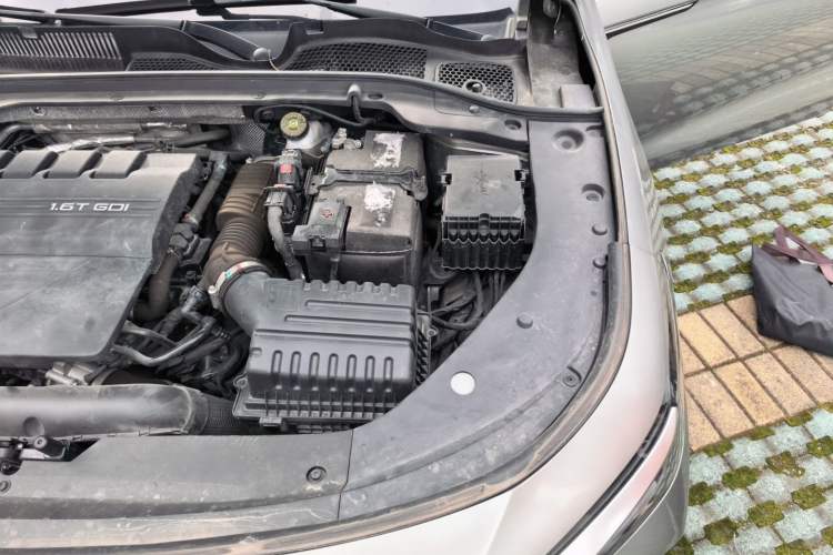 Used Chery Arrizo 8 2022 1.6T DCT Ya Engine Bay Left