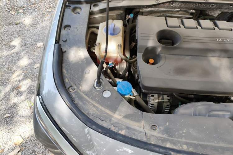 Used Chery Arrizo 8 2022 1.6T DCT Standard Engine Bay Right