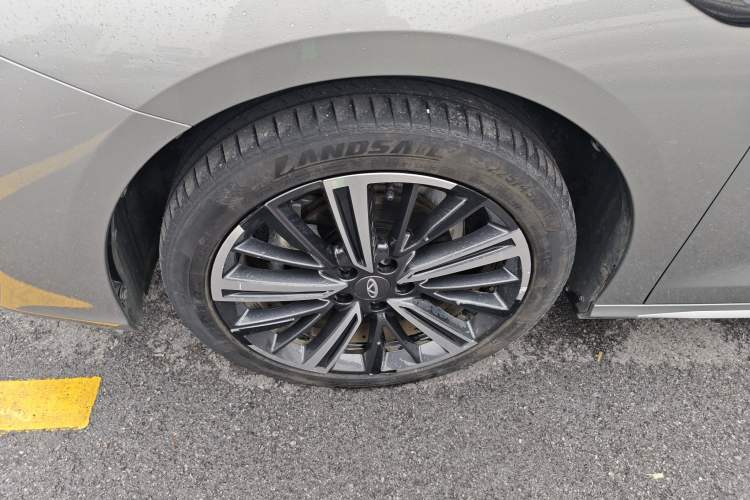 Used Chery Arrizo 8 2022 1.6T DCT Elite Exterior 4