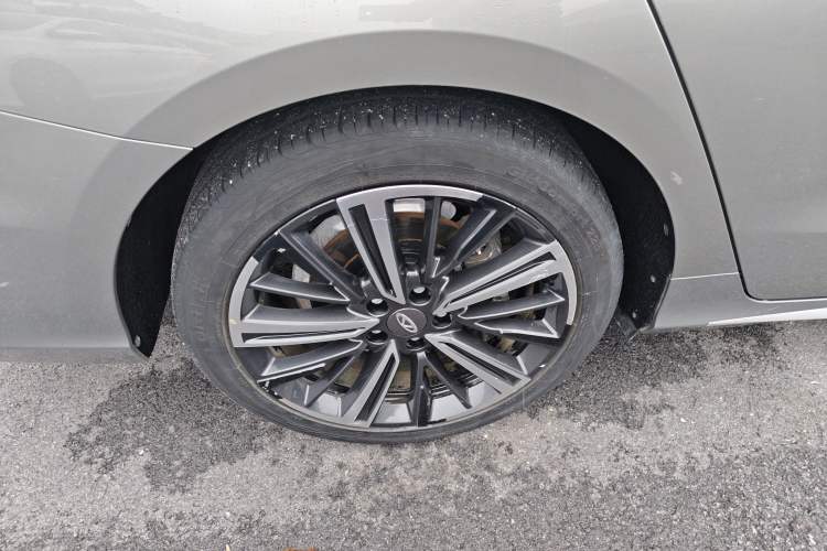 Used Chery Arrizo 8 2022 1.6T DCT Elite Exterior 5