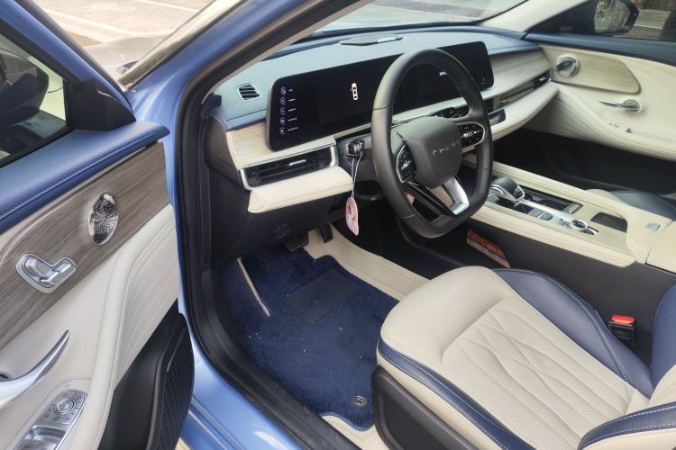Used Chery Arrizo 8 2022 1.6T DCT Elite Interior 4