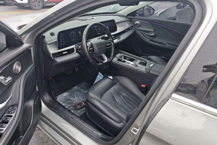 Used Chery Arrizo 8 2022 1.6T DCT Elite Left Front Seat