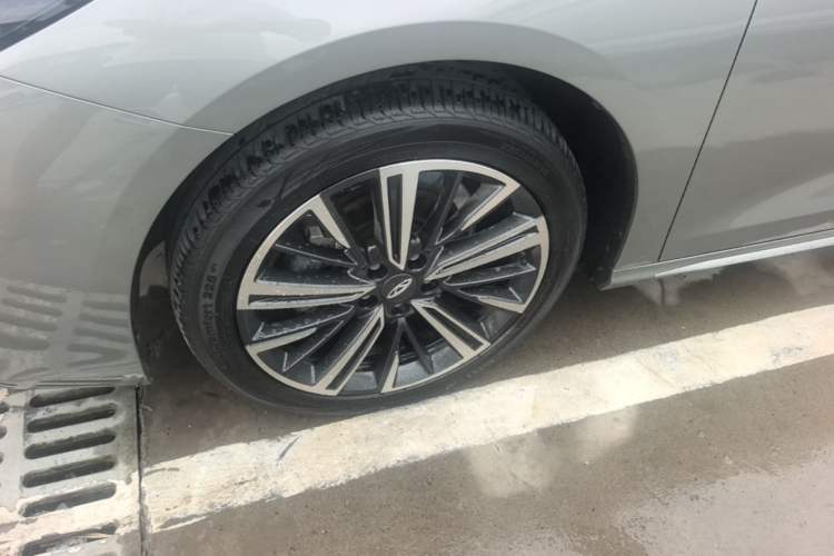 Used Chery Arrizo 8 2022 1.6T DCT Ya Left Front Wheel Hub