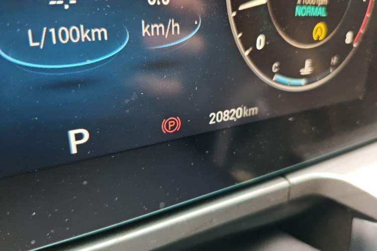 Used Chery Arrizo 8 2022 1.6T DCT Standard Odometer Close Up