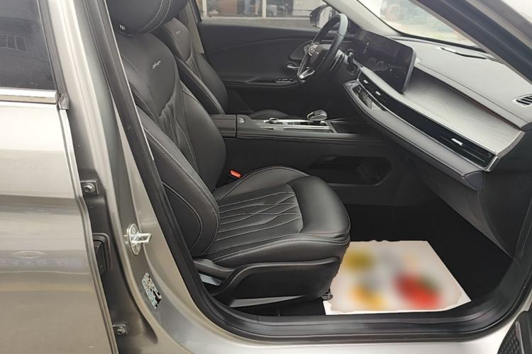 Used Chery Arrizo 8 2022 1.6T DCT Ya Right Front Seat
