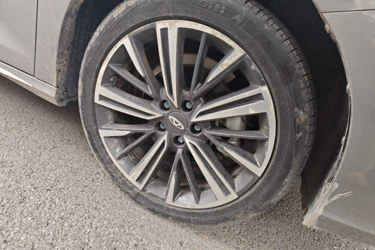 Used Chery Arrizo 8 2022 1.6T DCT Elite Right Front Wheel Hub