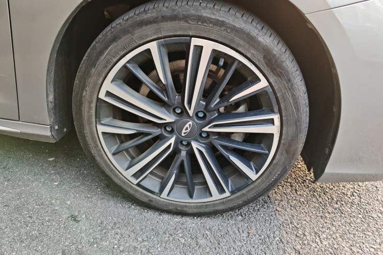 Used Chery Arrizo 8 2022 1.6T DCT Standard Right Front Wheel Hub