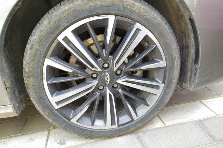 Used Chery Arrizo 8 2022 1.6T DCT Ya Right Front Wheel Hub