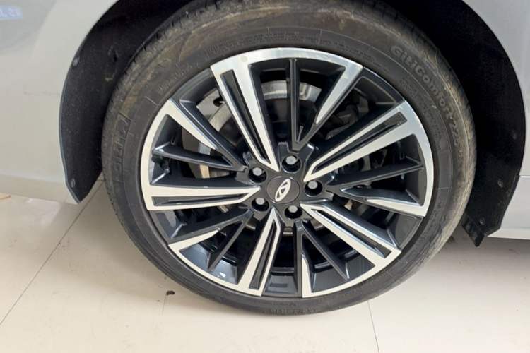 Used Chery Arrizo 8 2022 1.6T DCT Standard Right Rear Wheel Hub