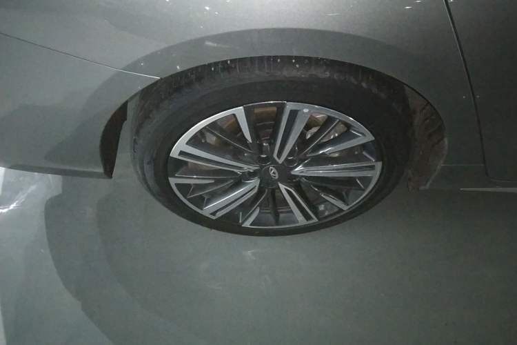 Used Chery Arrizo 8 2022 1.6T DCT Ya Right Rear Wheel Hub