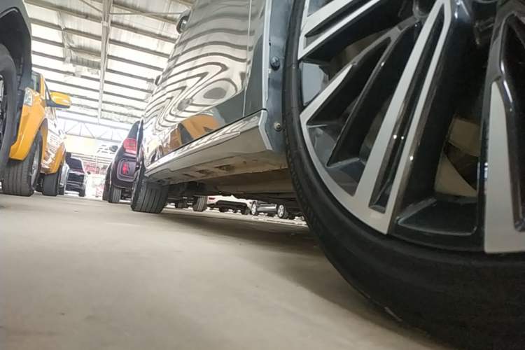 Used Chery Arrizo 8 2022 1.6T DCT Ya Right Side Sill