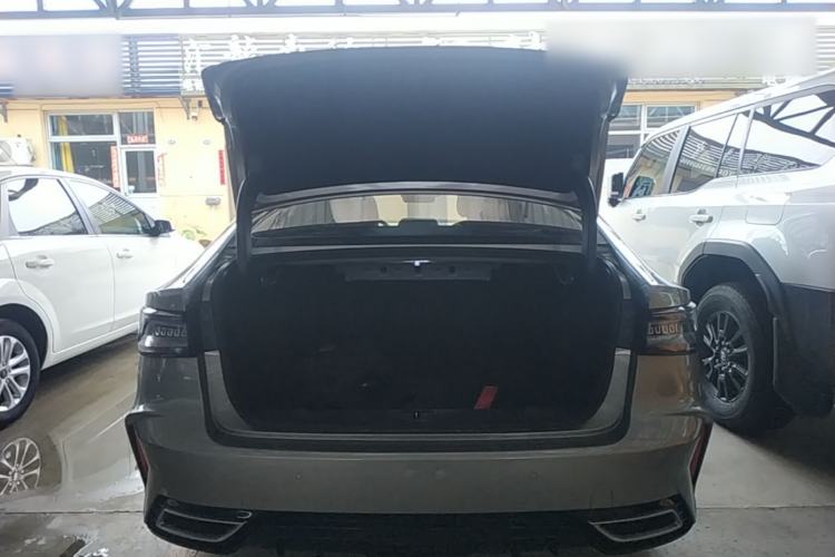 Used Chery Arrizo 8 2022 1.6T DCT Ya Trunk