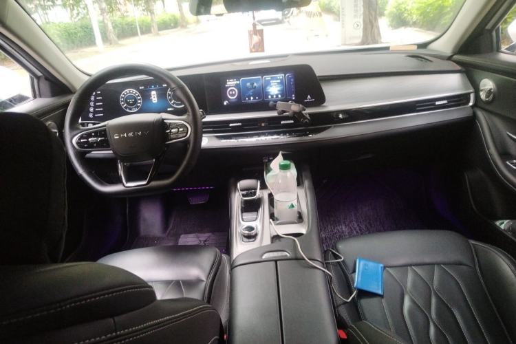 Used Chery Arrizo 8 2022 1.6T DCT Elite Center Console