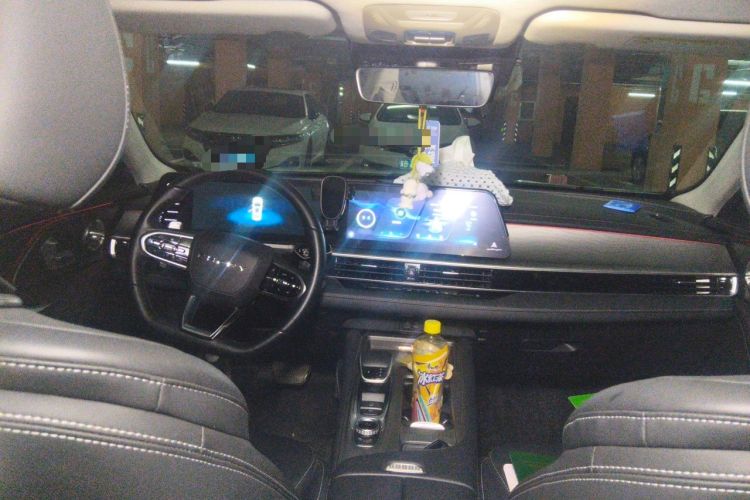 Used Chery Arrizo 8 2022 1.6T DCT Ya Center Console