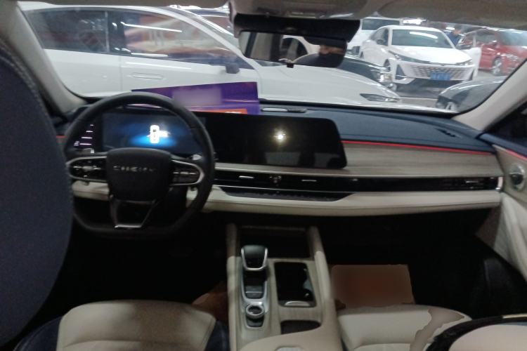 Used Chery Arrizo 8 2022 1.6T DCT Ya Center Console