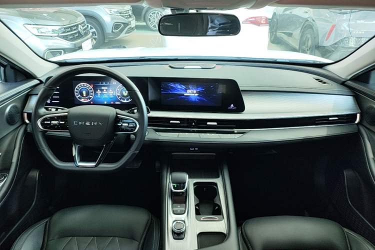 Used Chery Arrizo 8 2022 1.6T DCT Standard Center Console