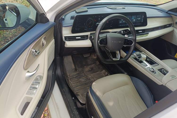 Used Chery Arrizo 8 2022 1.6T DCT Ya Driver Seat