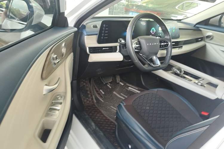 Used Chery Arrizo 8 2022 1.6T DCT Ya Driver Seat