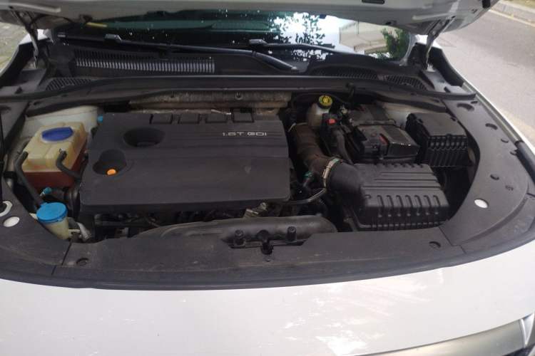 Used Chery Arrizo 8 2022 1.6T DCT Elite Engine Bay